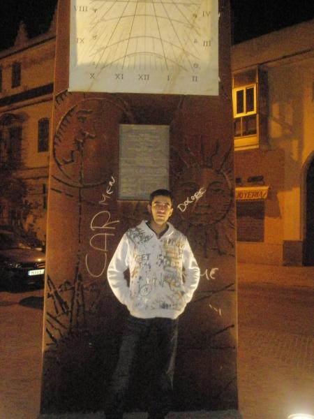 al centro dechiclana